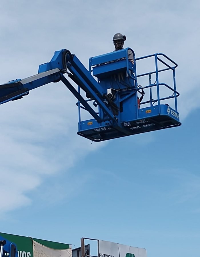 HM TREINAMENTOS em NR-05, NR-06, NR-10, NR-11, NR-12, NR-13, NR-18, NR-20, NR-23, NR-33, NR-35 (17)