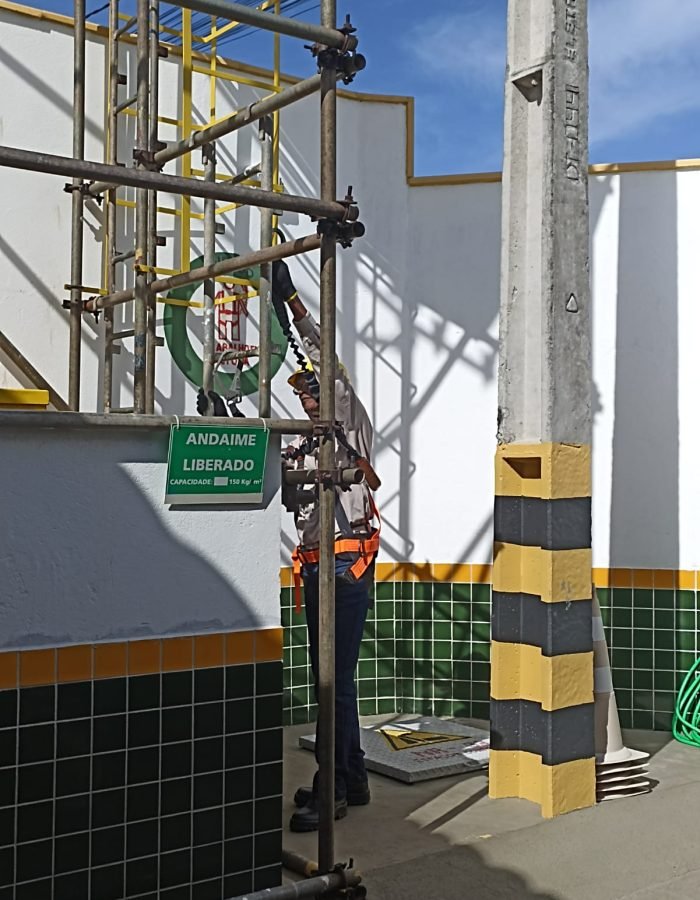 HM TREINAMENTOS em NR-05, NR-06, NR-10, NR-11, NR-12, NR-13, NR-18, NR-20, NR-23, NR-33, NR-35 (32)